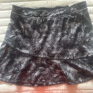 Stylish Black and White Women's Skirt